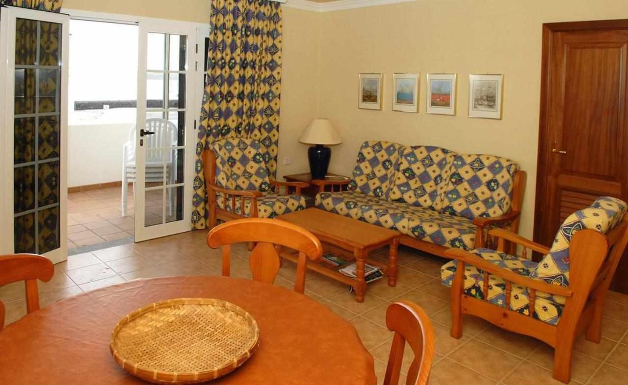 Apartamentos El Charcon Arrieta  Exteriör bild